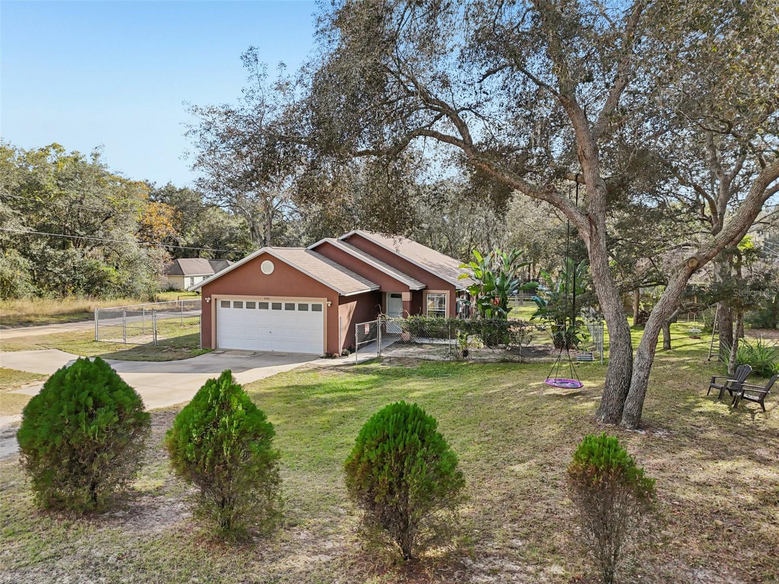 Image 54 of 57 For 4542 Lemon Street