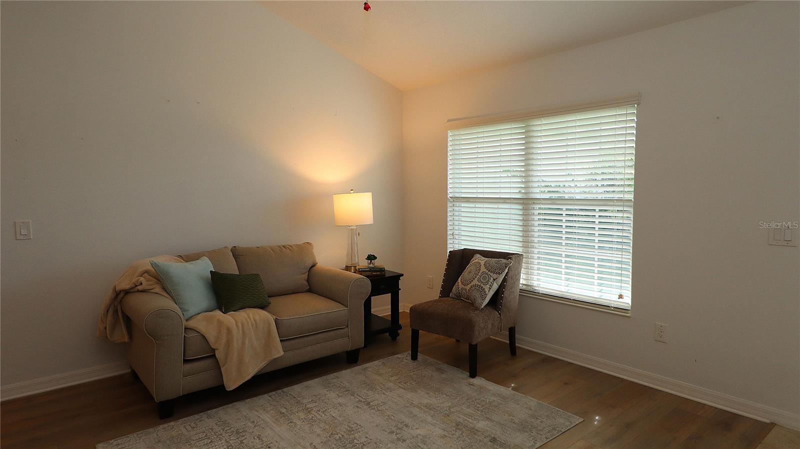 Image 4 of 33 For 2473 Buttonwood Run