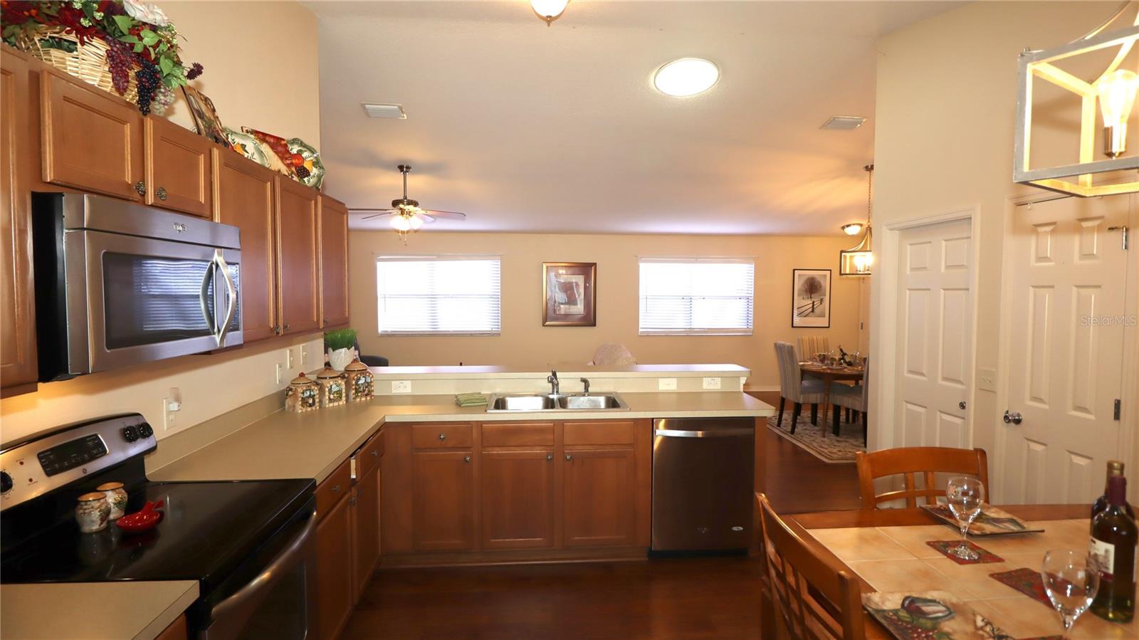 Image 9 of 26 For 503 Arbella Loop