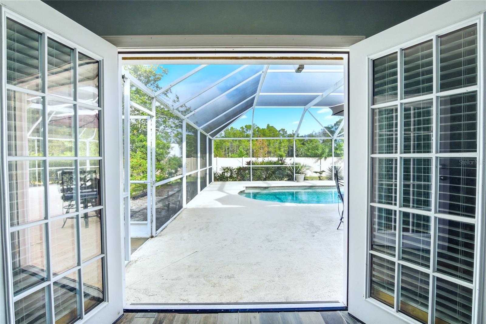 Image 28 of 59 For 7 Treetop Trail