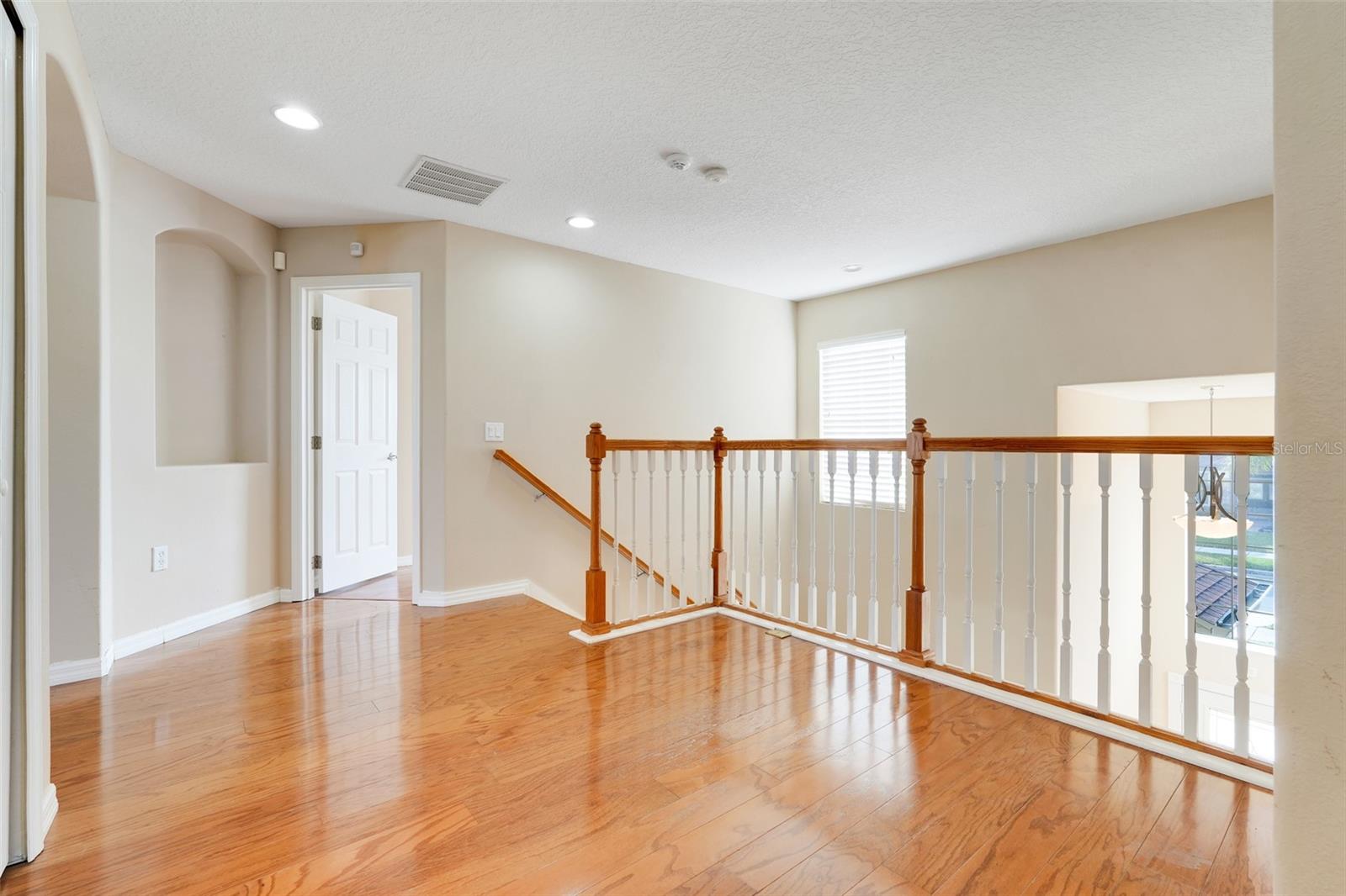 Image 15 of 38 For 4572 Barbados Loop