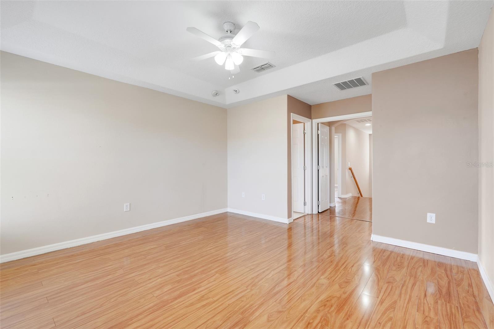 Image 17 of 38 For 4572 Barbados Loop