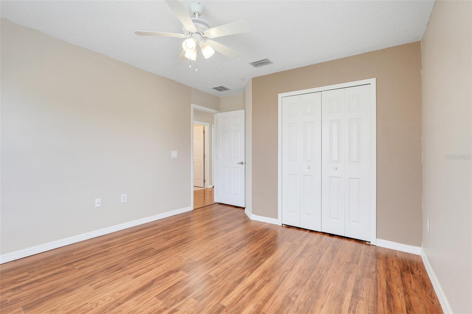 Image 28 of 38 For 4572 Barbados Loop