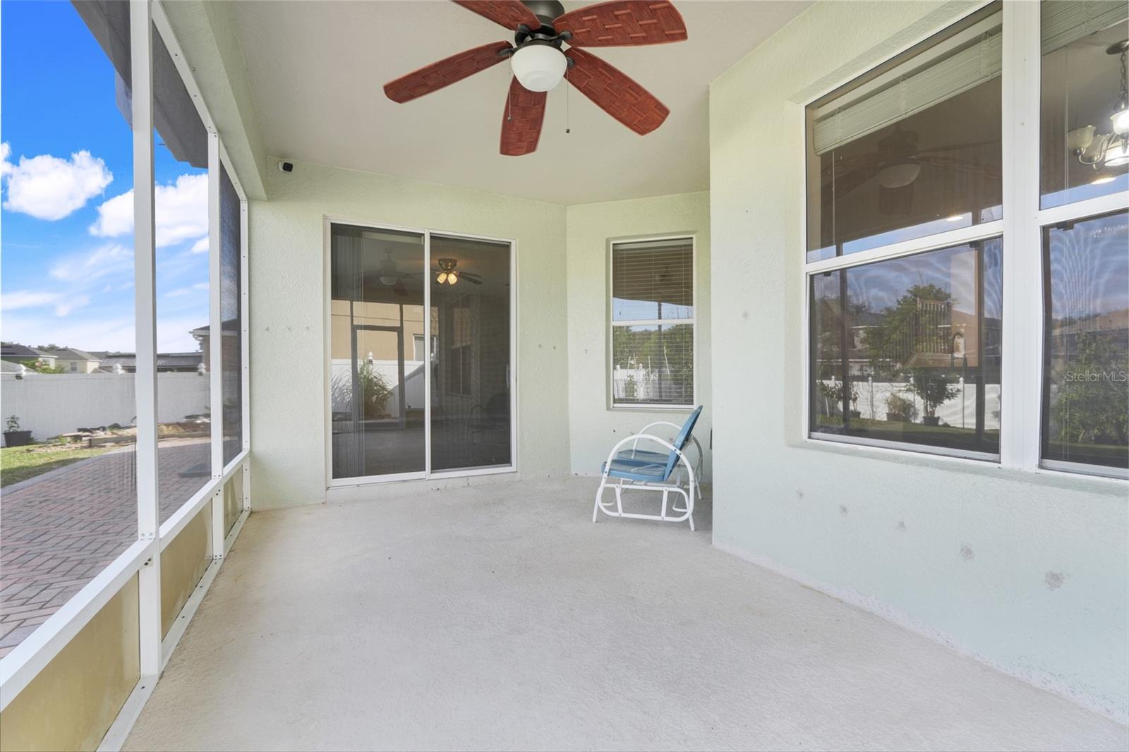 Image 33 of 38 For 4572 Barbados Loop