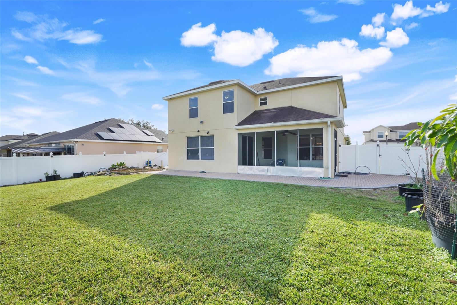 Image 35 of 38 For 4572 Barbados Loop