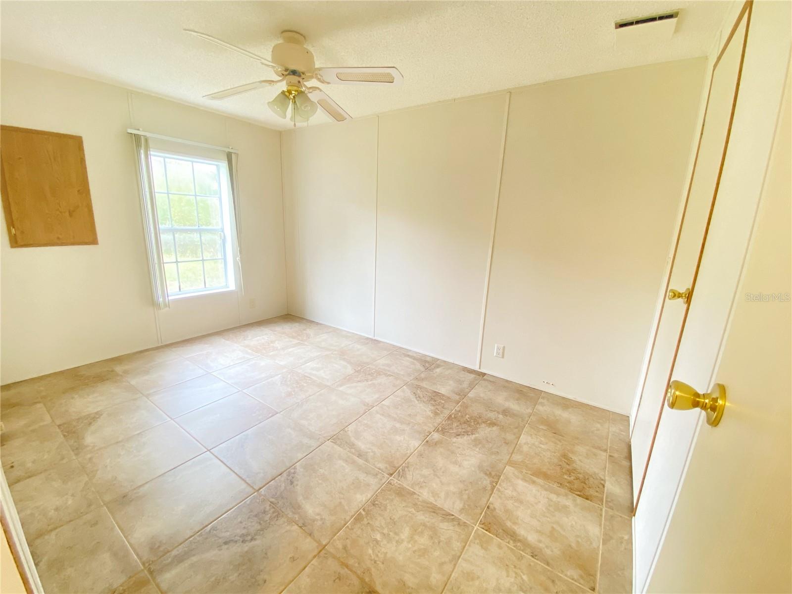 Image 27 of 46 For 23330 117th Terrace