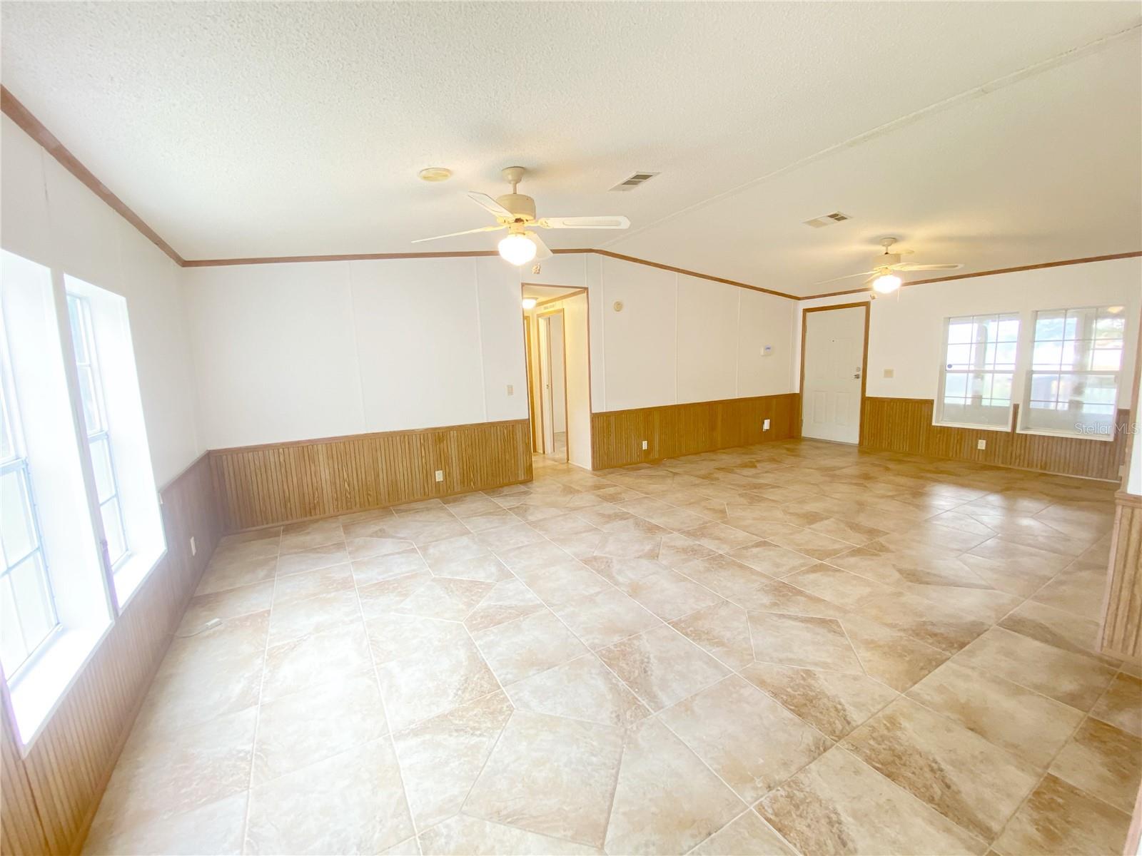 Image 9 of 46 For 23330 117th Terrace