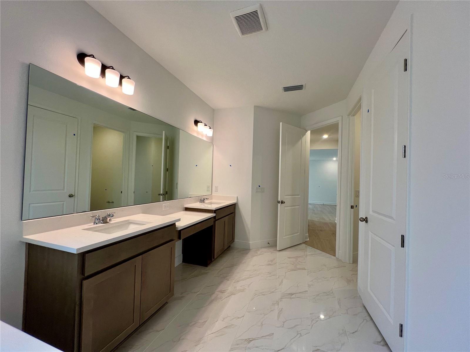 Image 12 of 34 For 2200 Keystone Pass Pass