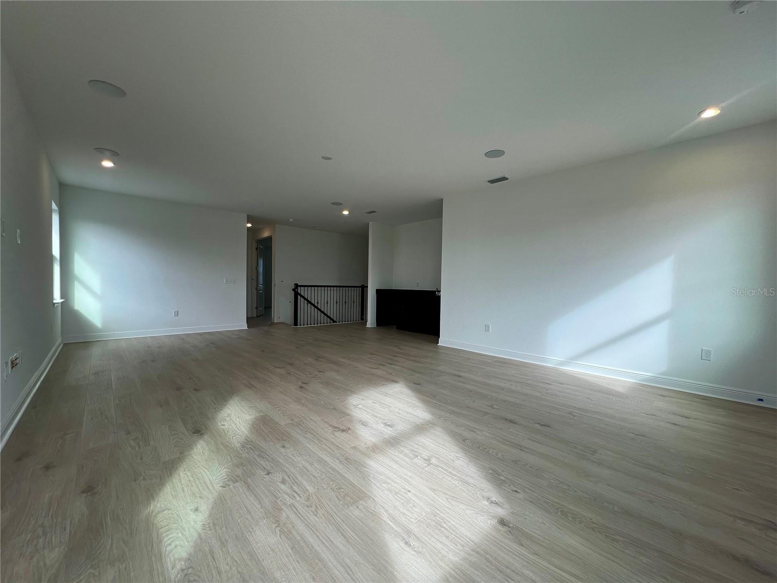 Image 17 of 34 For 2200 Keystone Pass Pass