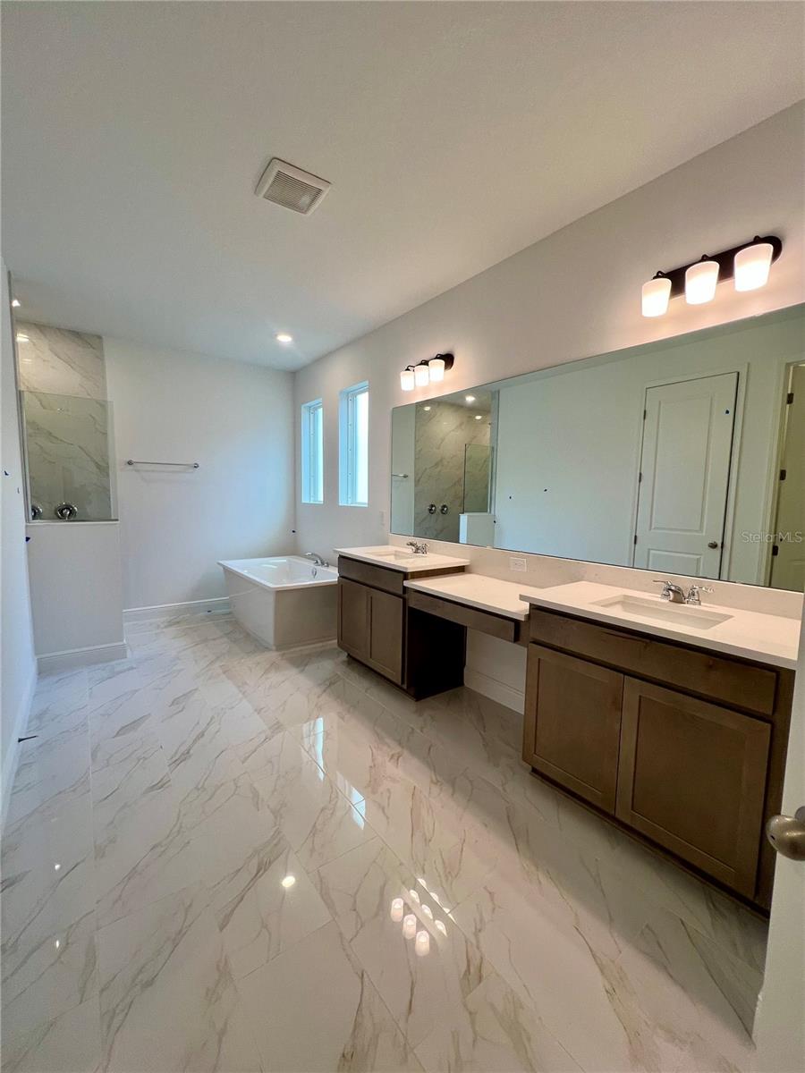 Image 9 of 34 For 2200 Keystone Pass Pass