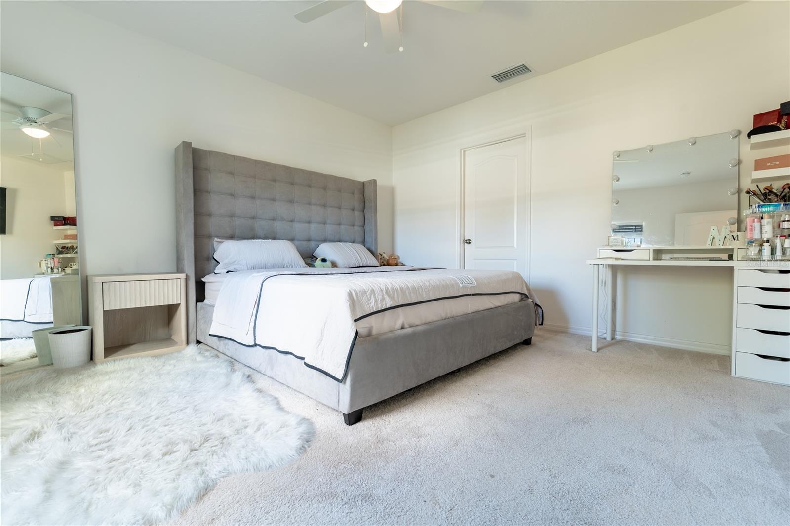 Image 10 of 21 For 9693 Early Loop