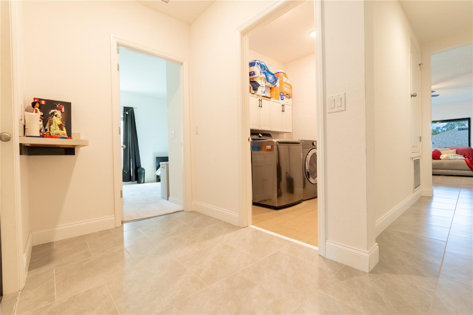 Image 4 of 21 For 9693 Early Loop