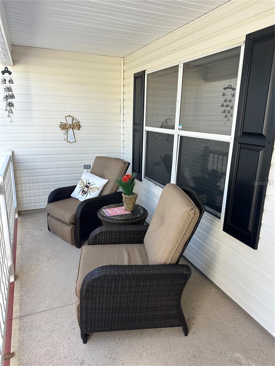 Image 7 of 23 For 17766 91st Poplar Terrace