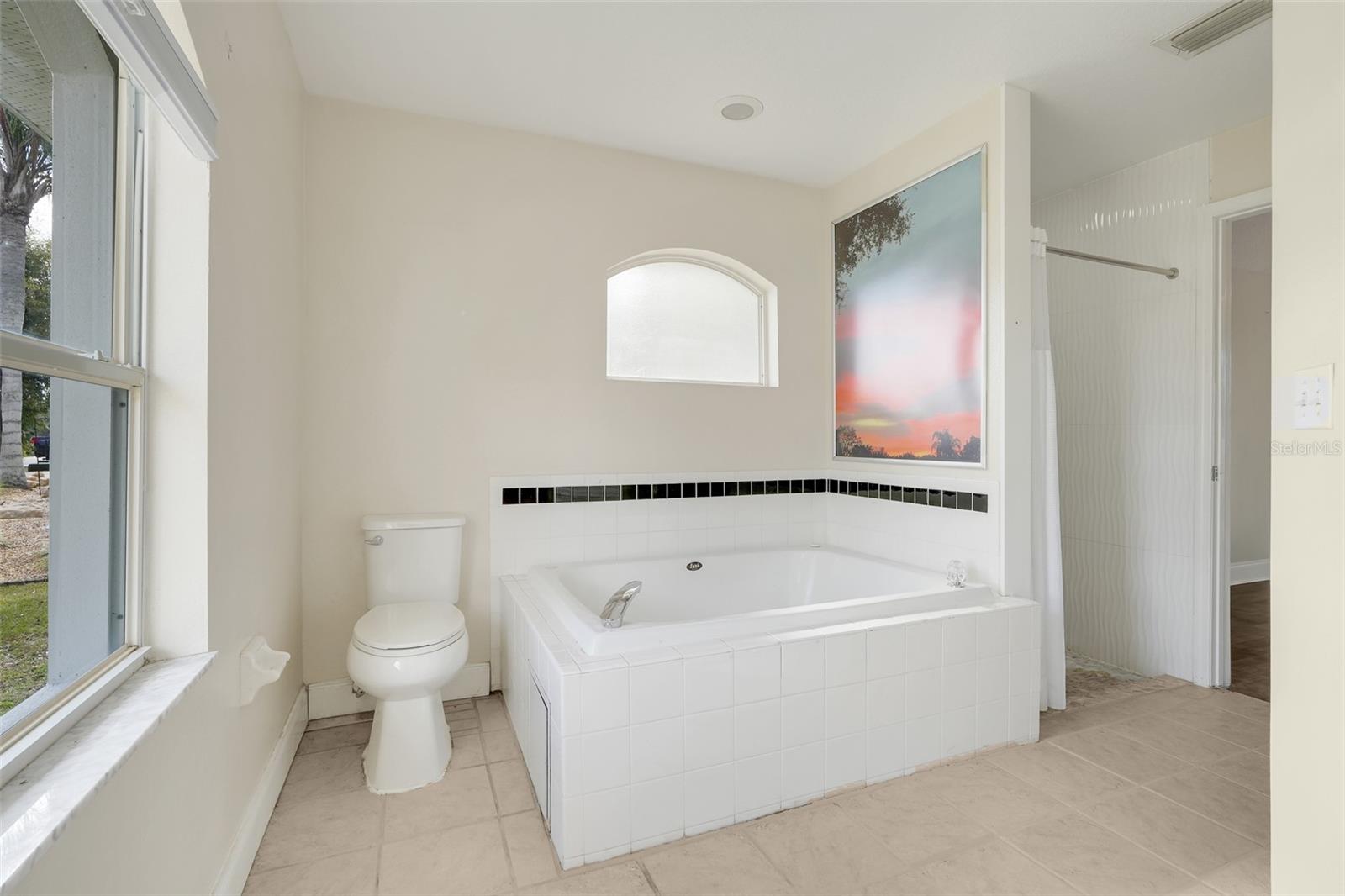 Image 15 of 38 For 345 Hidden View Drive