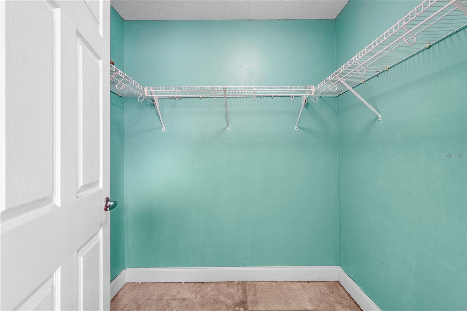 Image 17 of 38 For 345 Hidden View Drive