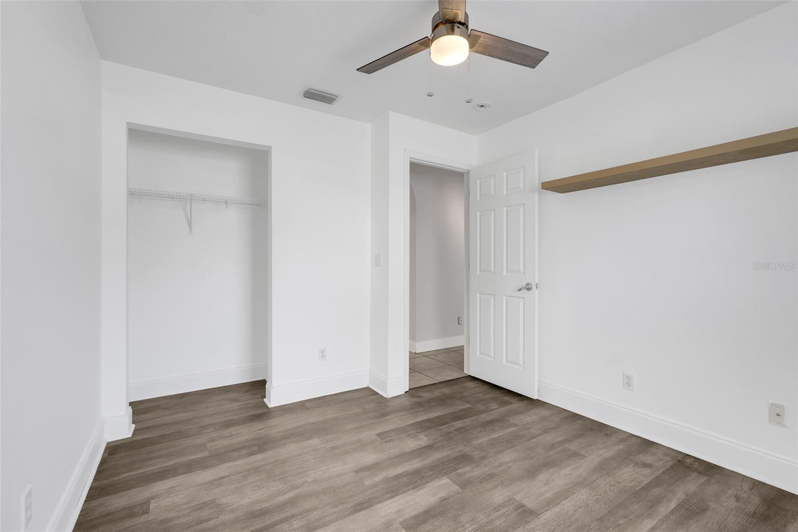 Image 19 of 38 For 345 Hidden View Drive