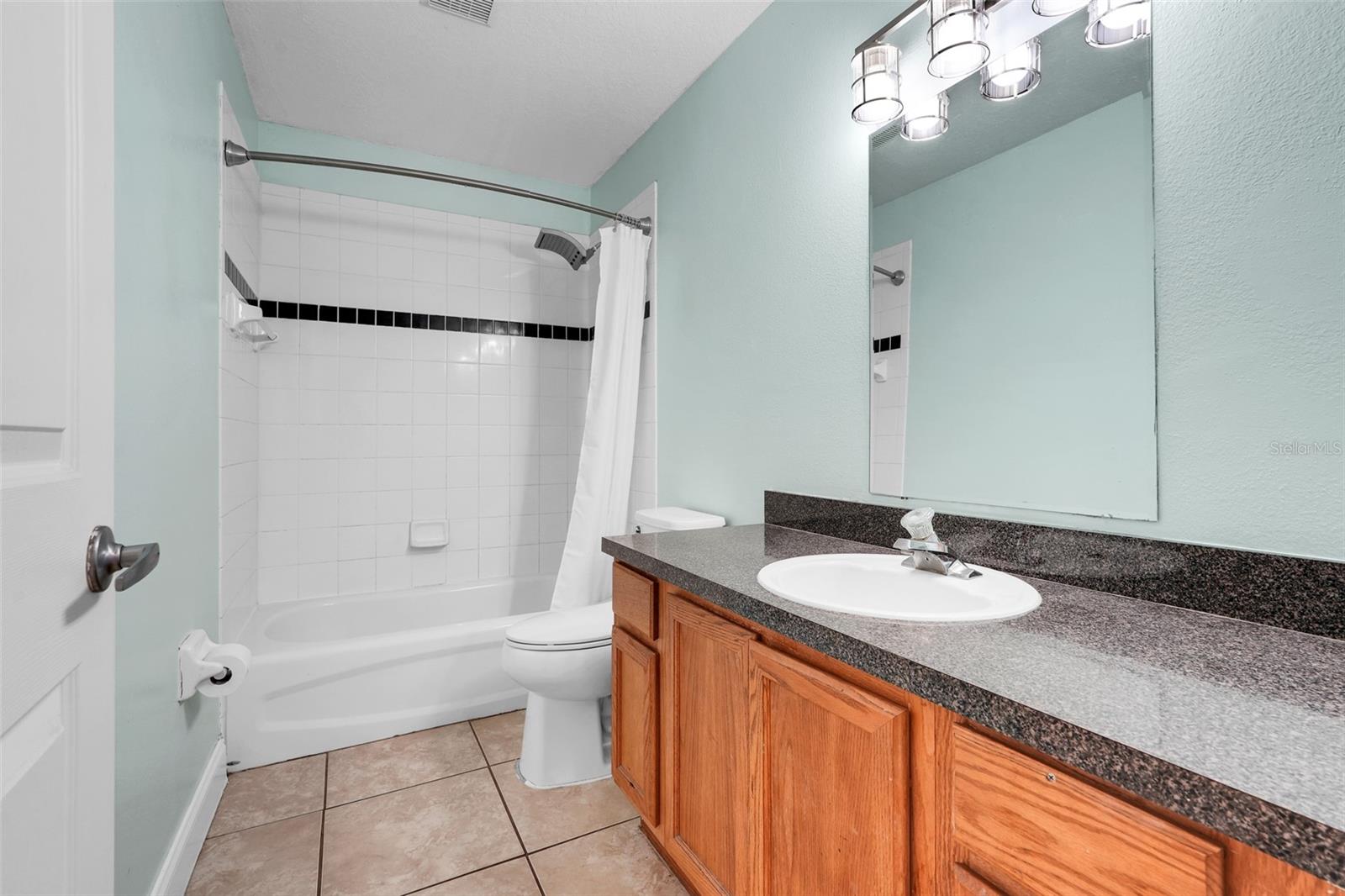 Image 22 of 38 For 345 Hidden View Drive