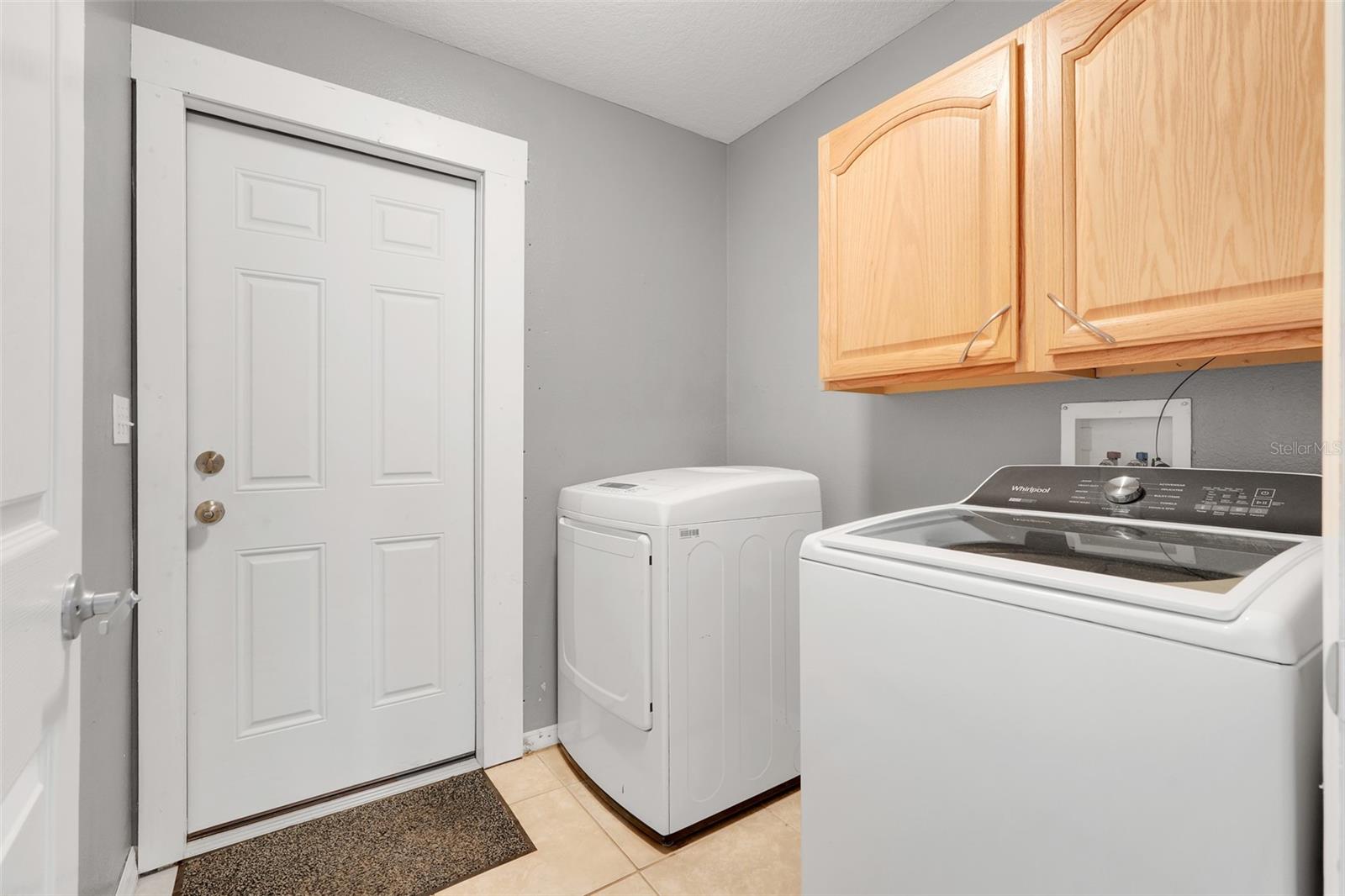 Image 23 of 38 For 345 Hidden View Drive