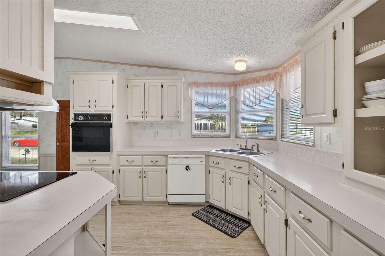 Image 14 of 32 For 3117 Manatee Road