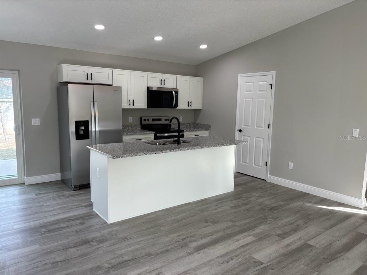 Image 12 of 31 For 2275 Eric Drive