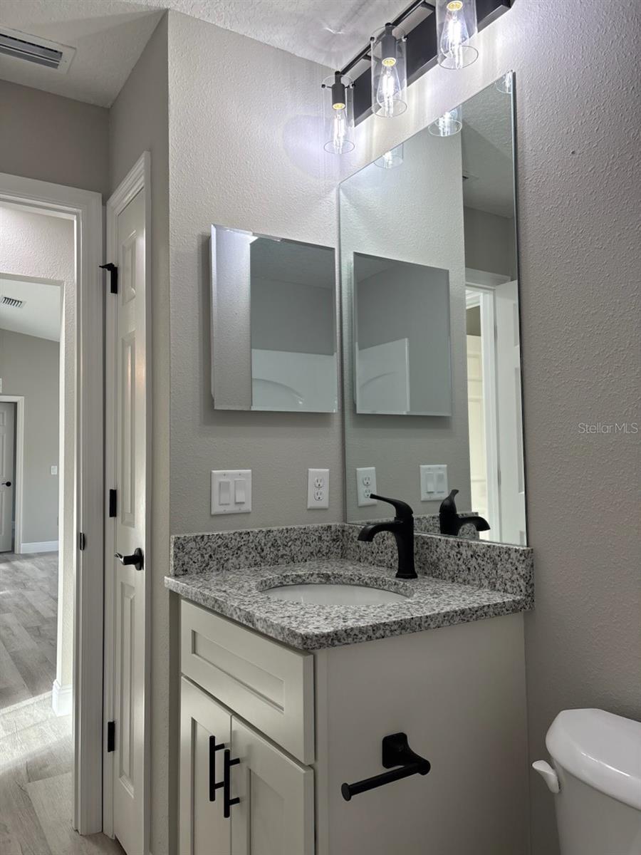 Image 27 of 31 For 2275 Eric Drive