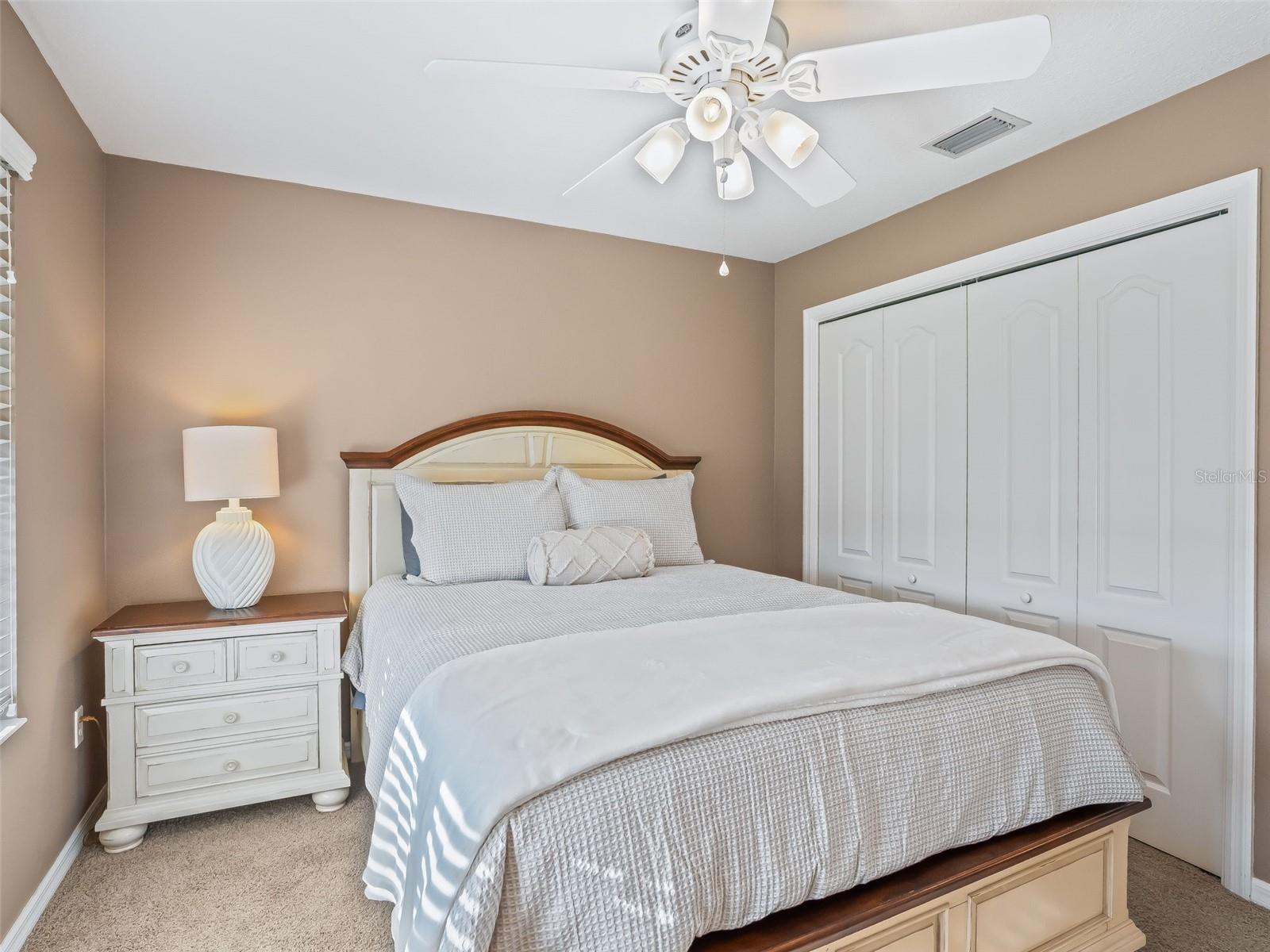 Image 22 of 27 For 2530 Hanlon Terrace