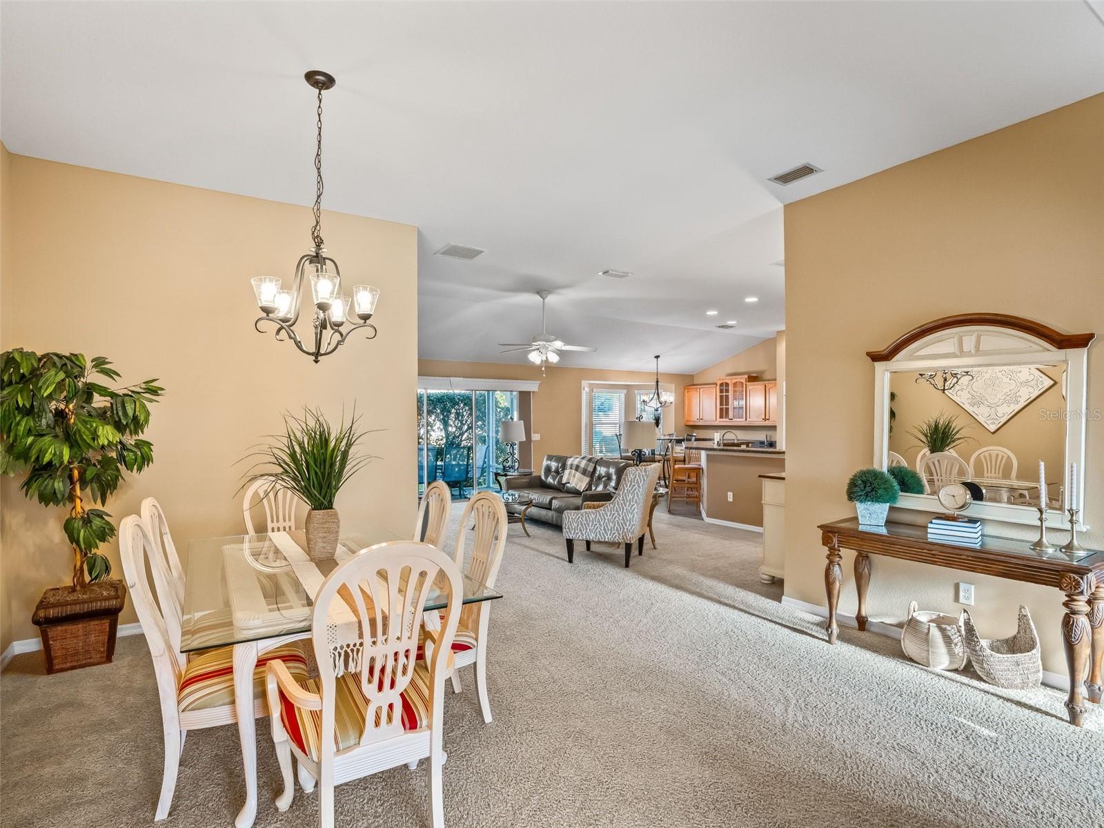 Image 4 of 27 For 2530 Hanlon Terrace