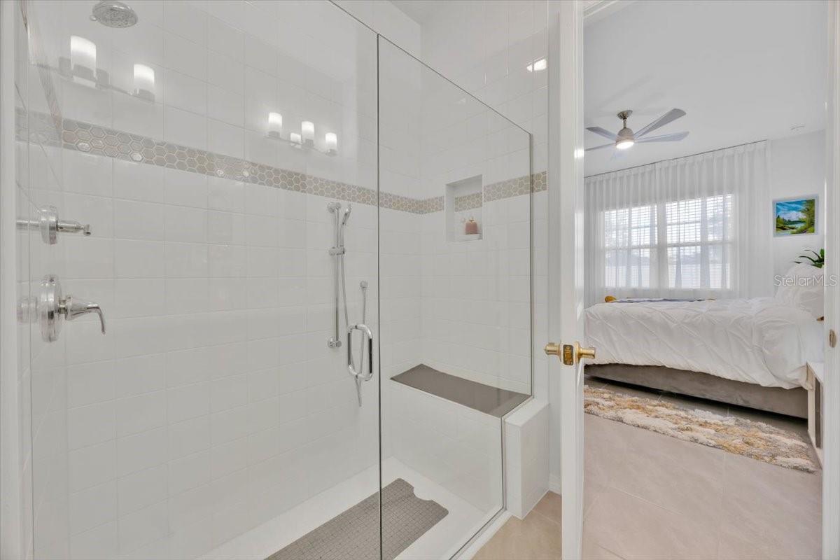 Image 17 of 45 For 2031 Key Bay Trail