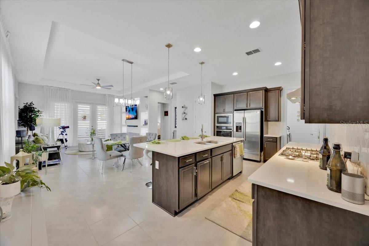 Image 6 of 45 For 2031 Key Bay Trail