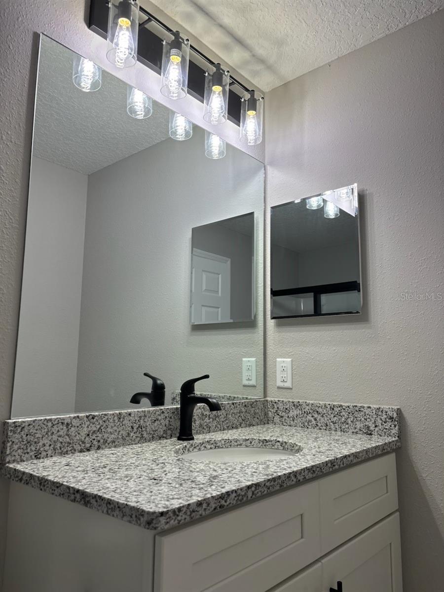 Image 22 of 30 For 2291 Eric Drive