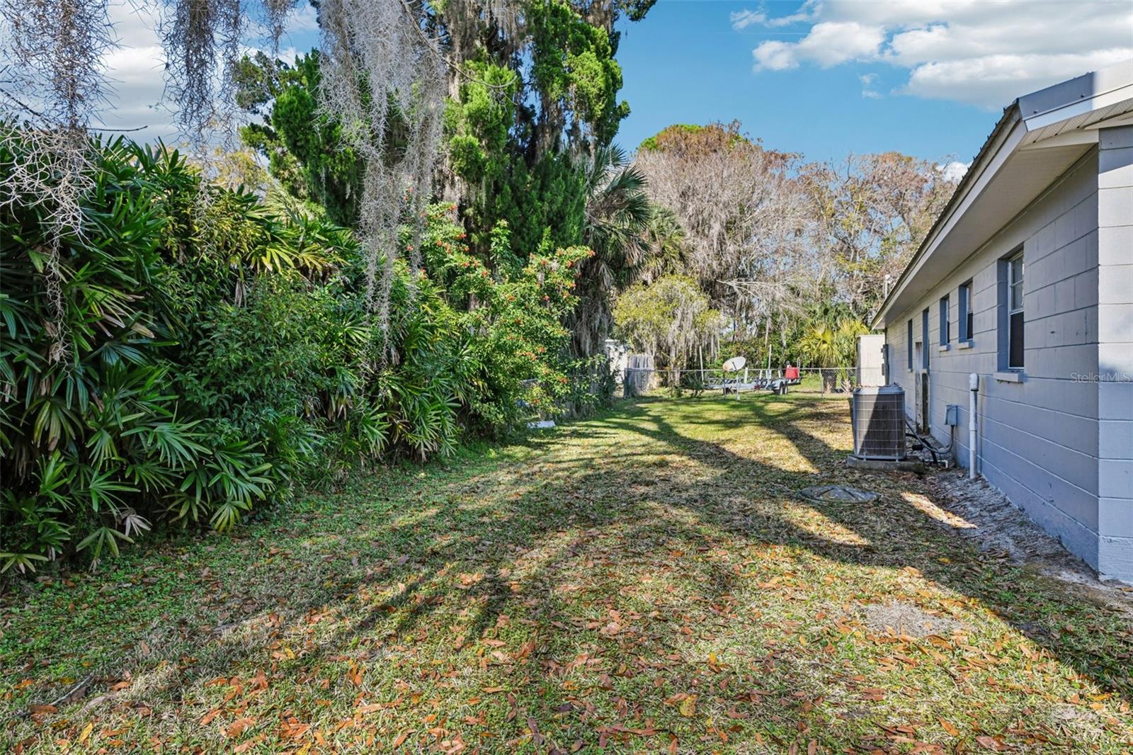 Image 30 of 33 For 56305 Redbud Road