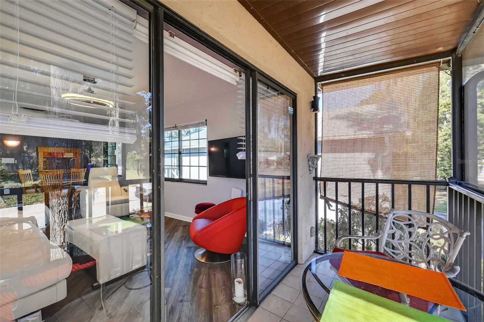 Image 29 of 51 For 225 10th Avenue E-2