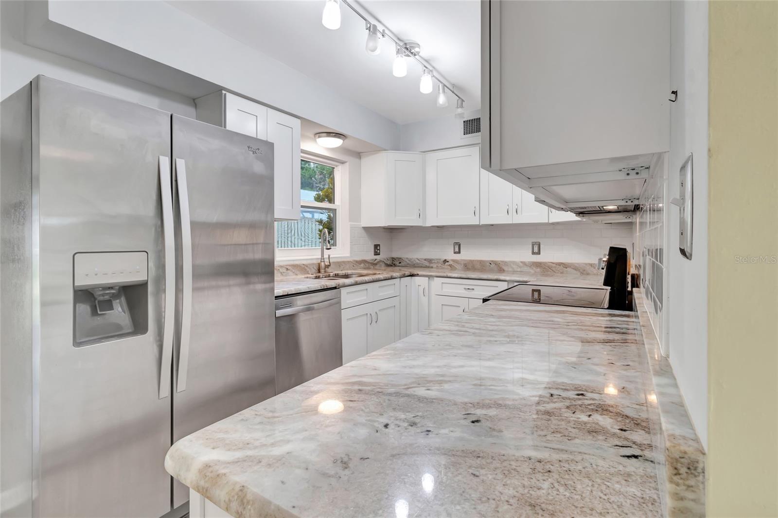 Image 10 of 40 For 508 Ohio Boulevard