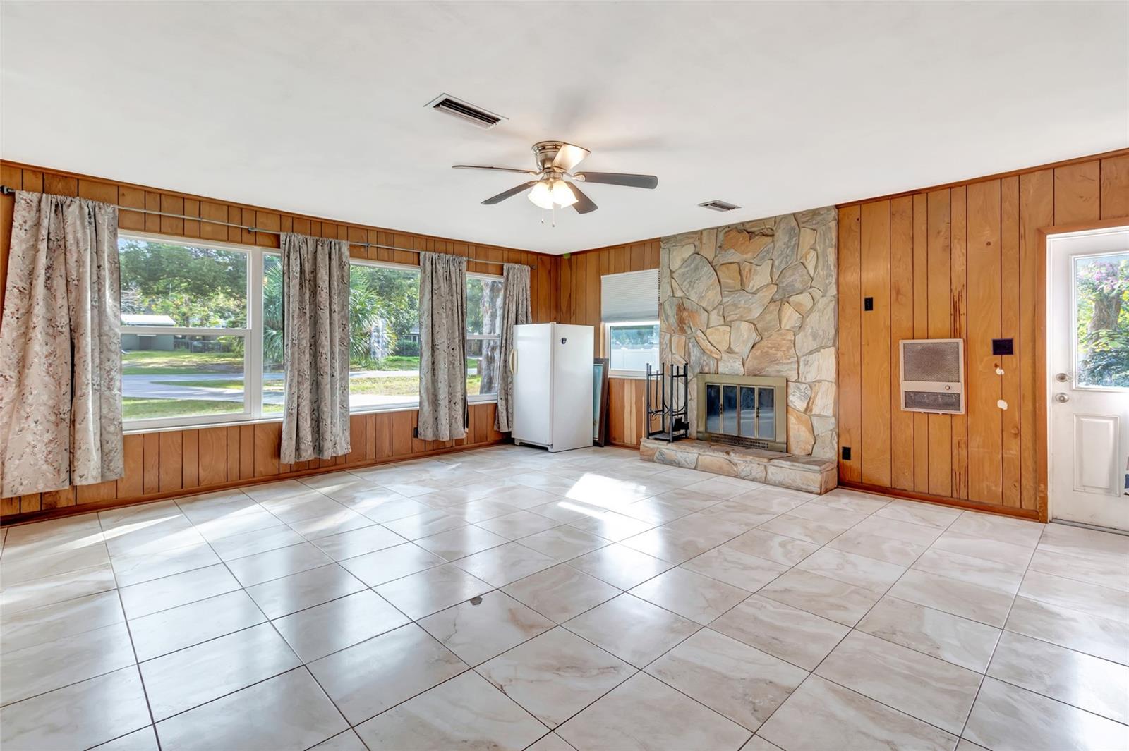 Image 16 of 40 For 508 Ohio Boulevard