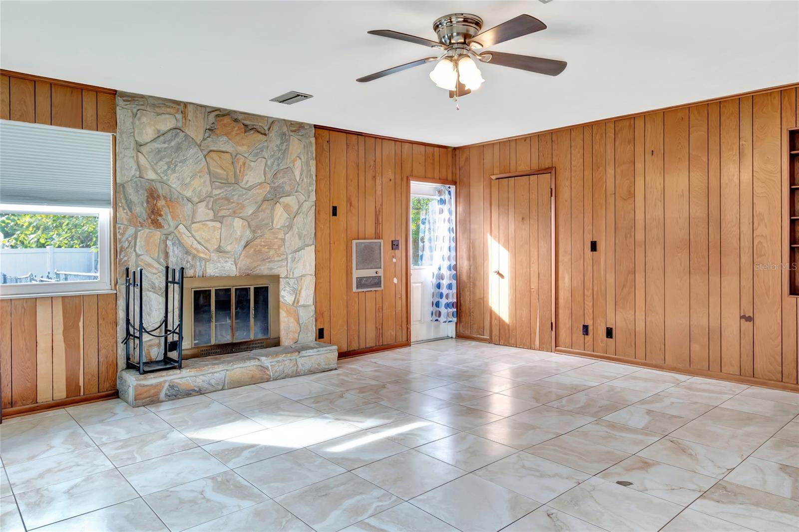 Image 18 of 40 For 508 Ohio Boulevard