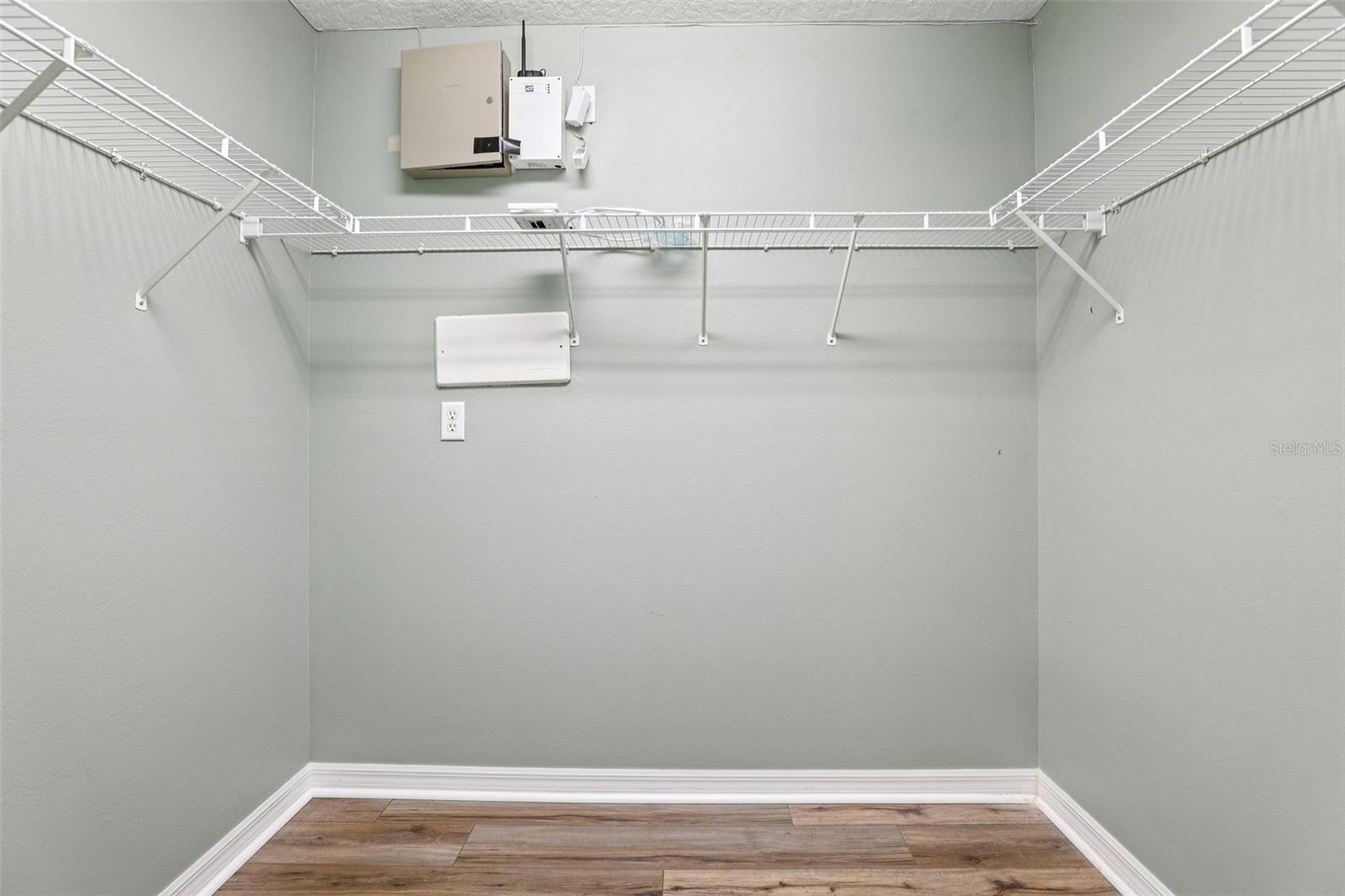 Image 14 of 23 For 2216 Cypress Cove Drive H3