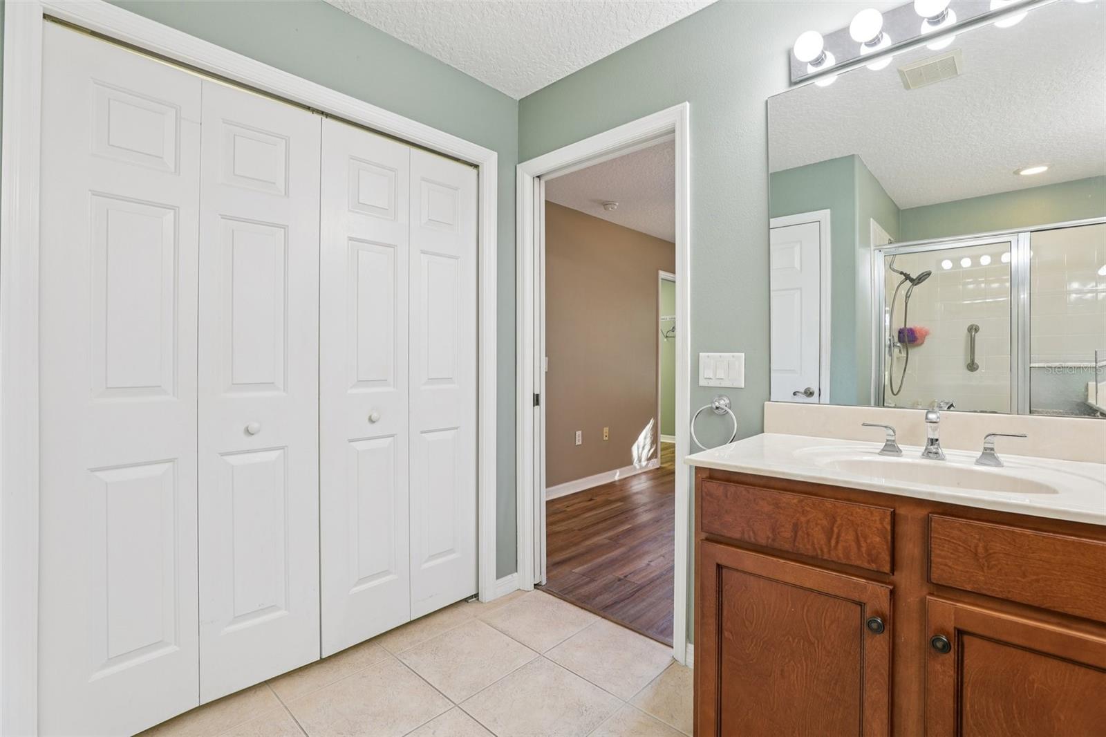 Image 17 of 23 For 2216 Cypress Cove Drive H3