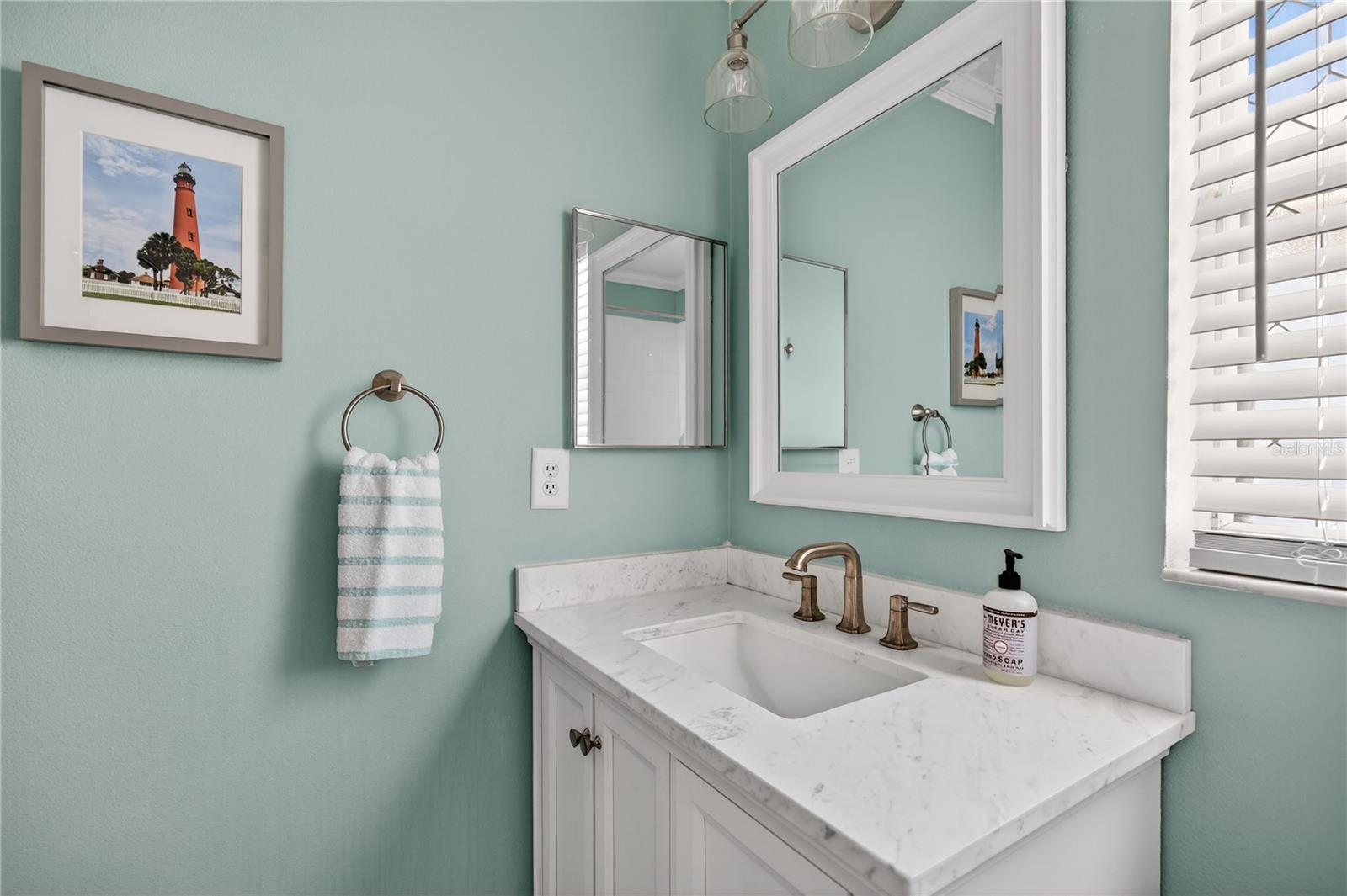 Image 29 of 60 For 3623 Kingswood Court