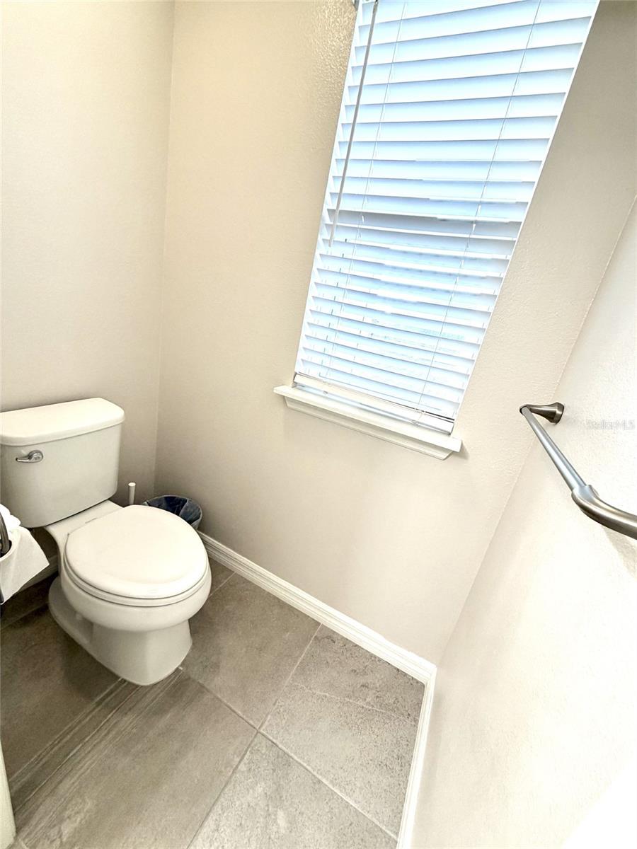 Image 29 of 39 For 15910 Marina Bay Drive