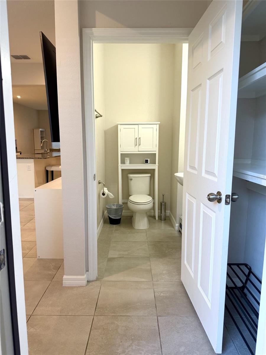 Image 31 of 39 For 15910 Marina Bay Drive