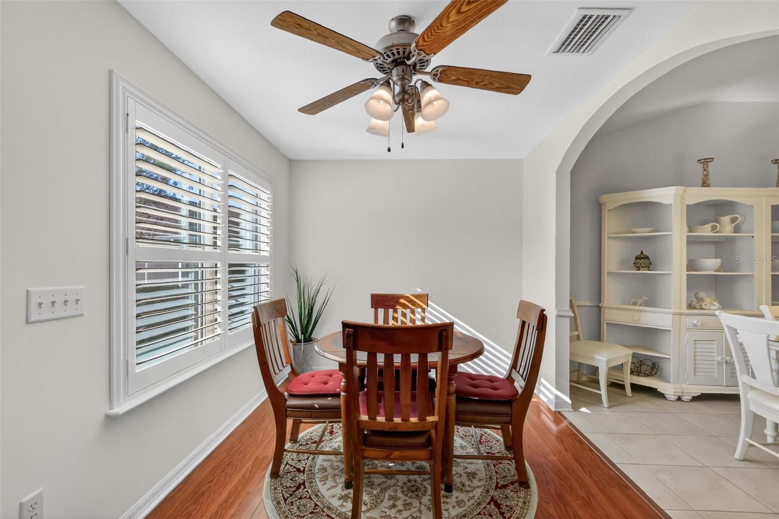 Image 14 of 42 For 938 Joanna Lane