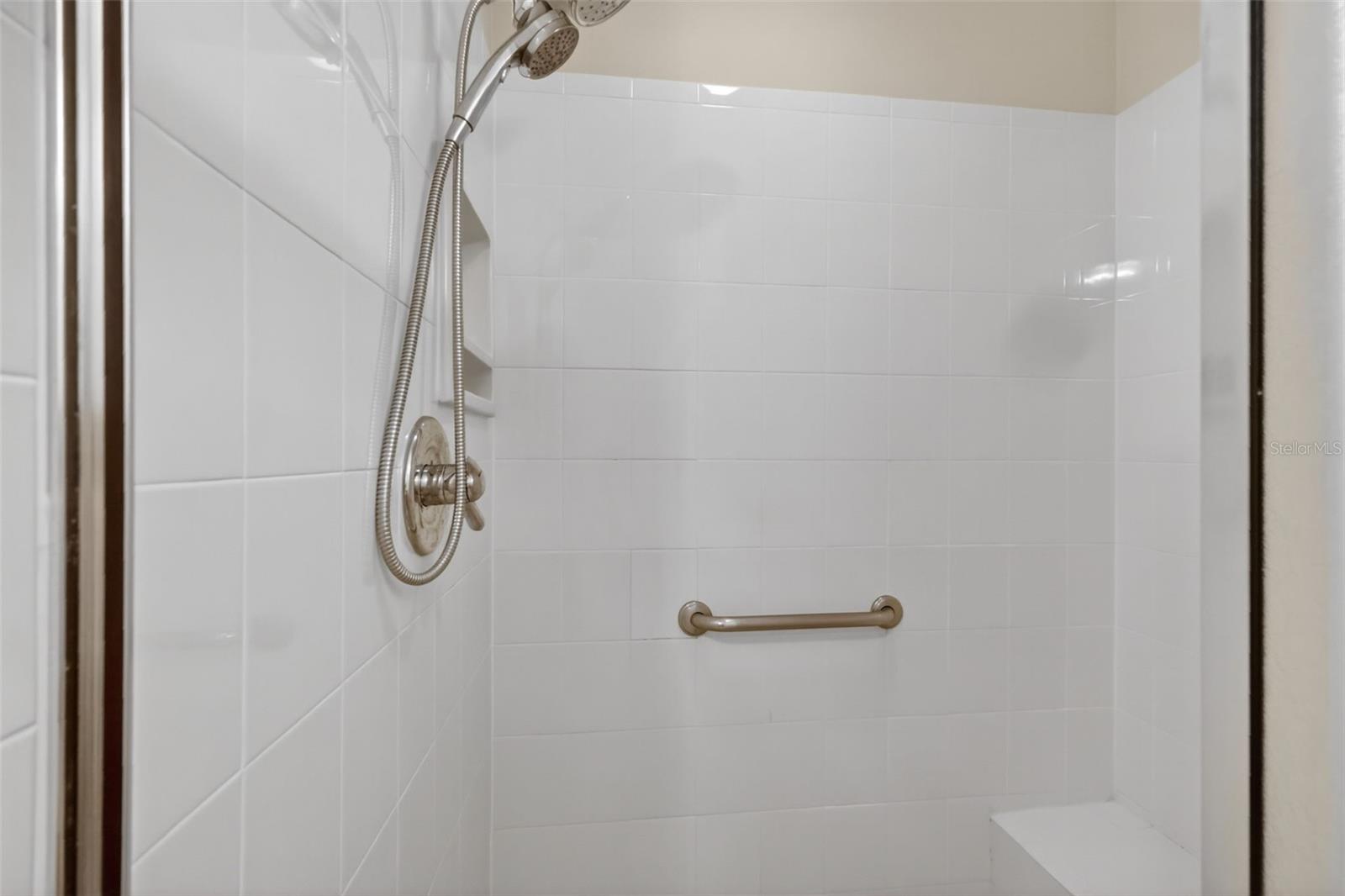 Image 24 of 42 For 938 Joanna Lane