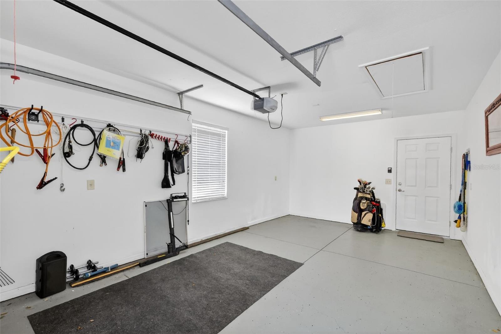 Image 32 of 42 For 938 Joanna Lane