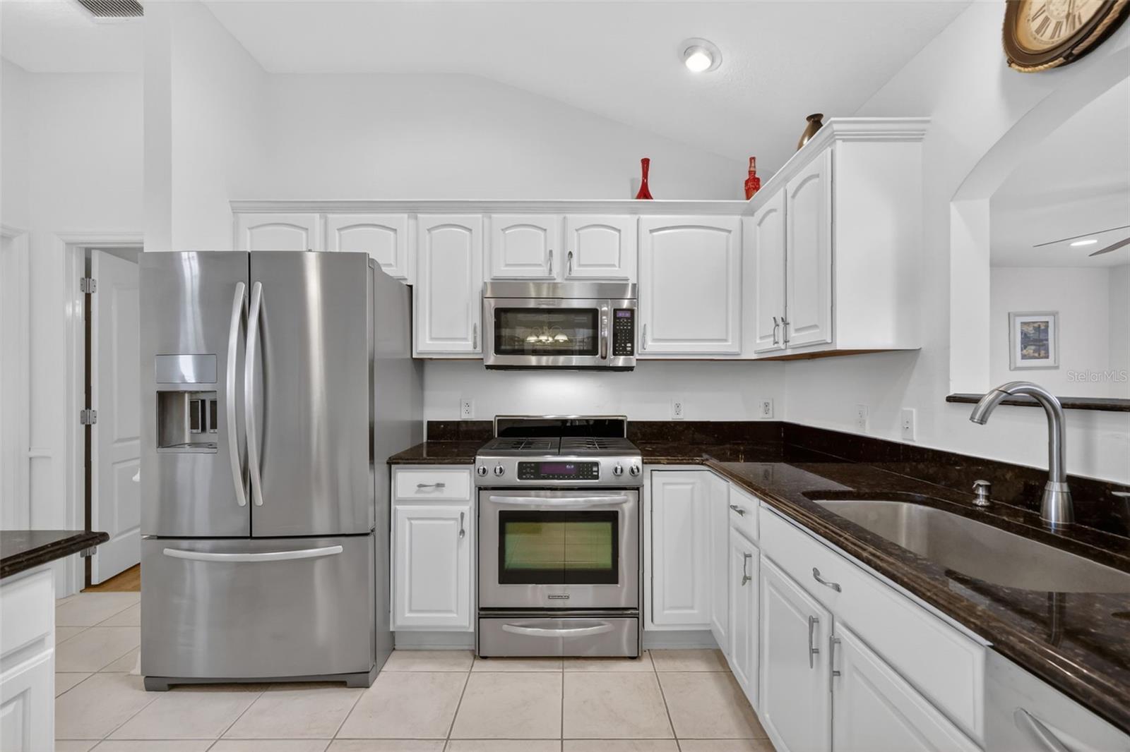 Image 9 of 42 For 938 Joanna Lane