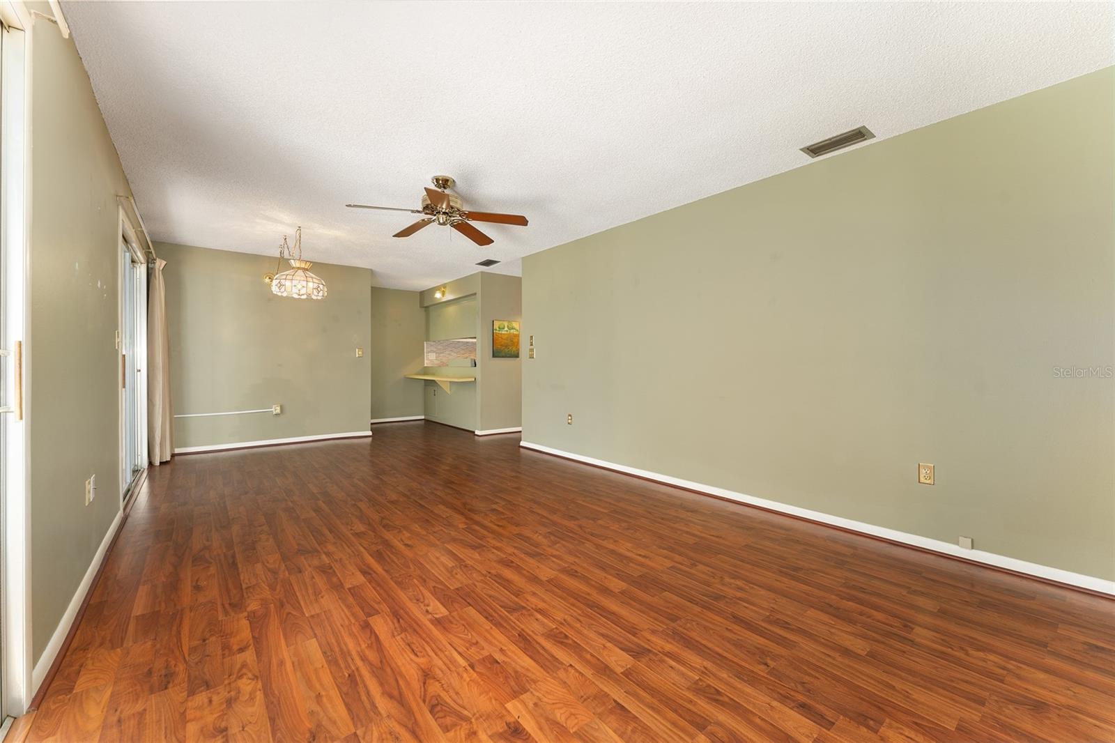 Image 10 of 44 For 2400 Forest Drive 257