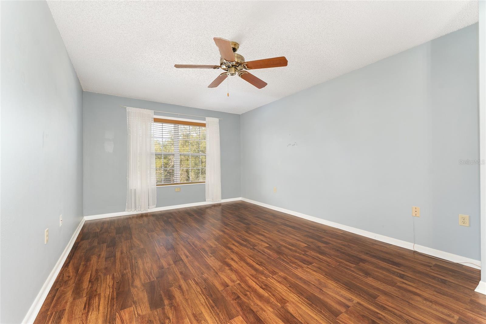 Image 19 of 44 For 2400 Forest Drive 257