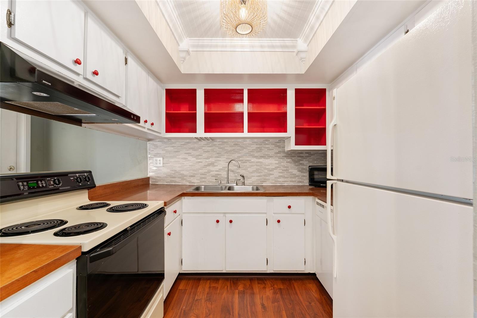 Image 5 of 44 For 2400 Forest Drive 257