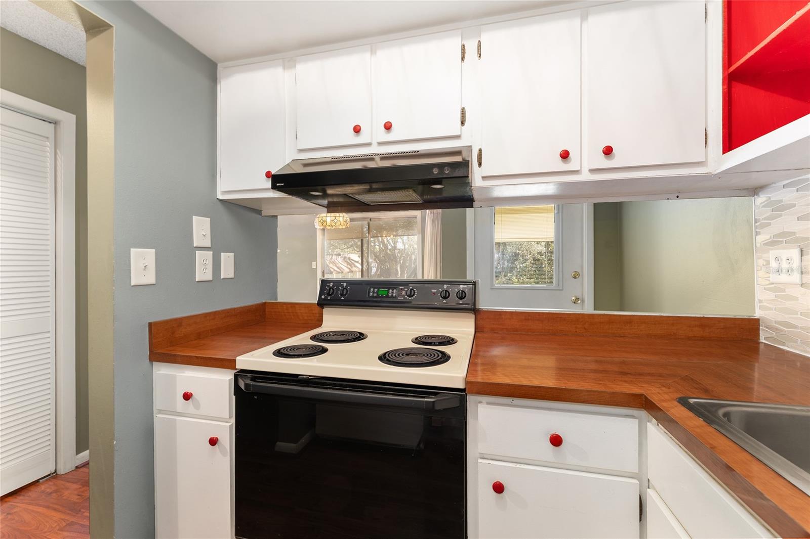 Image 7 of 44 For 2400 Forest Drive 257