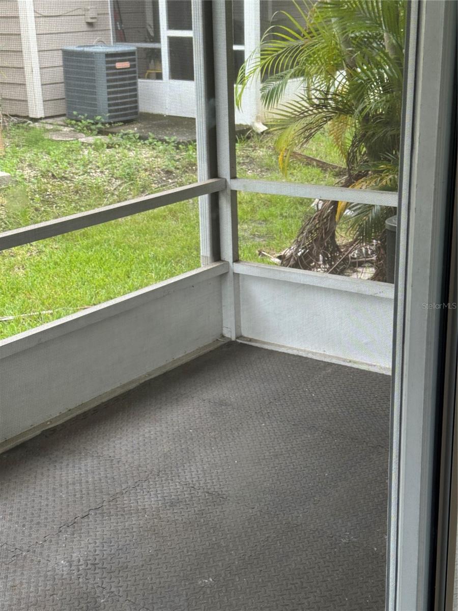 Image 22 of 35 For 12144 Bruceton Way 101