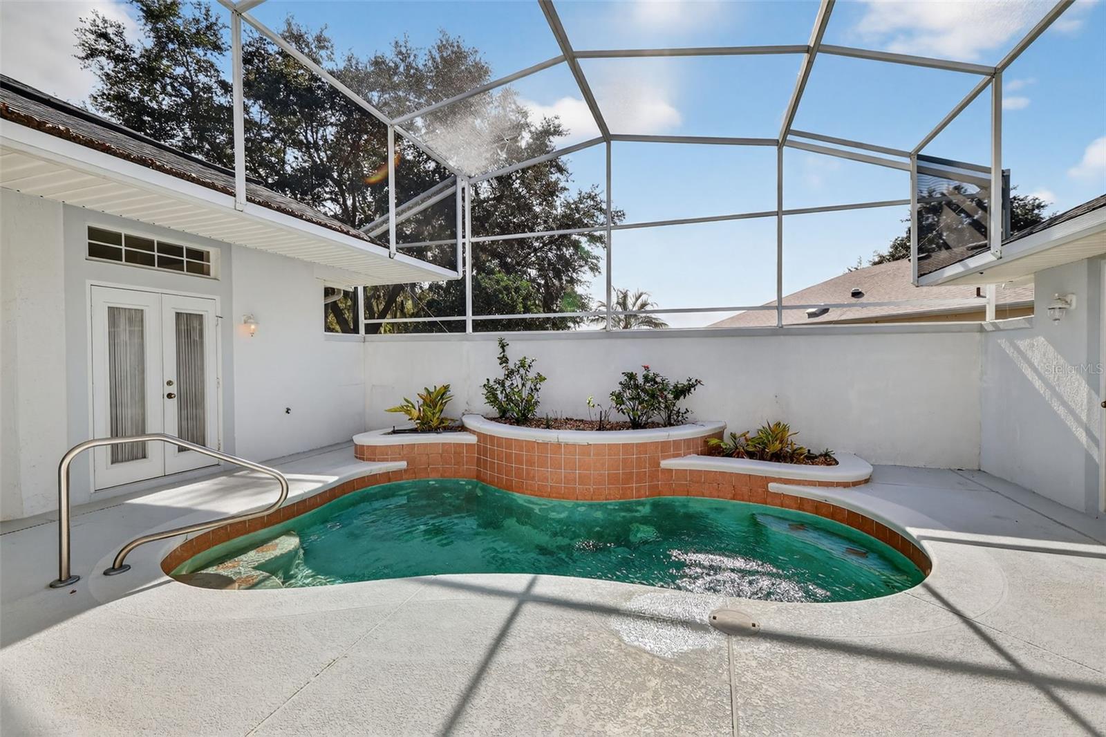 Image 32 of 41 For 5309 Cornwall Court